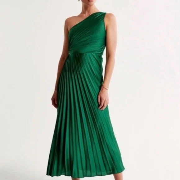 Abercrombie Giselle Pleated One-Shoulder Cutout Maxi Dress in Deep Green - NWT - Picture 1 of 3
